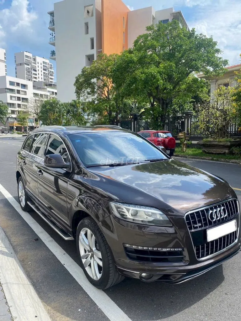Audi Q7 2012 photo 3