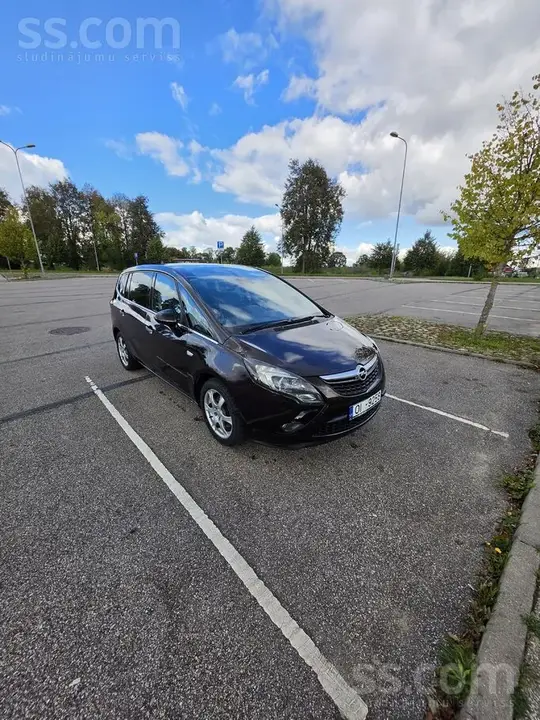 Opel Zafira Tourer