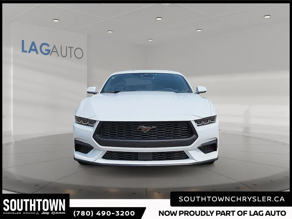 Ford Mustang 2025 photo 2