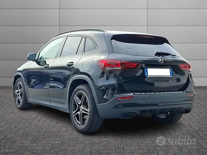 Mercedes-Benz Gla 2022 photo 2