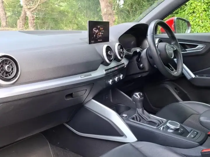 Audi Q2 2022 photo 5