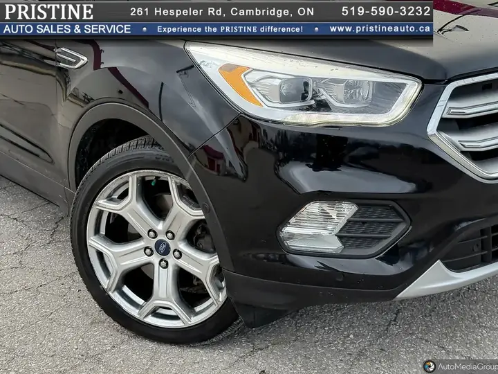 Ford Escape 2017 photo 2
