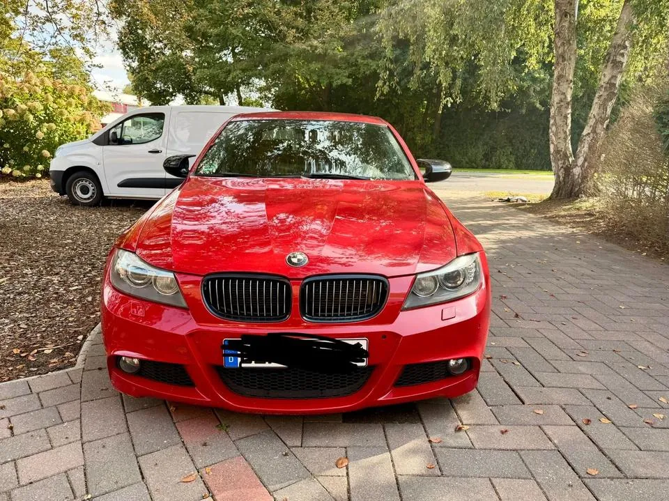 BMW 330I