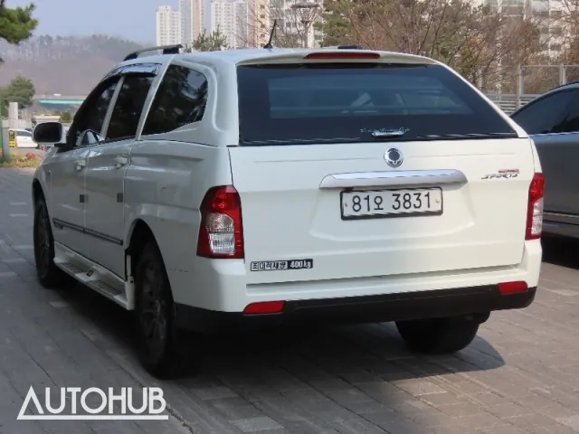 KG Mobility Korando 2014 photo 4