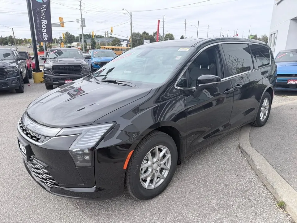 Chrysler Pacifica 2027 photo 2