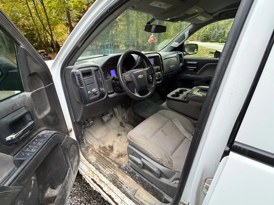 Chevrolet Silverado 1500 2014 photo 2