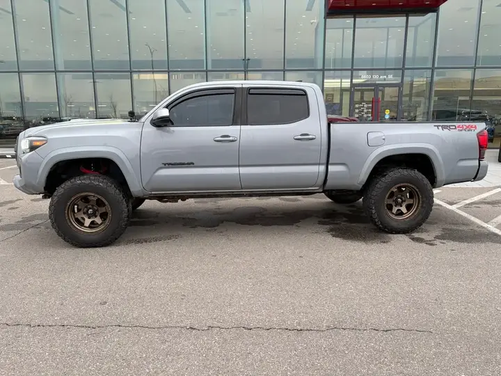 Toyota Tacoma 2019 photo 3