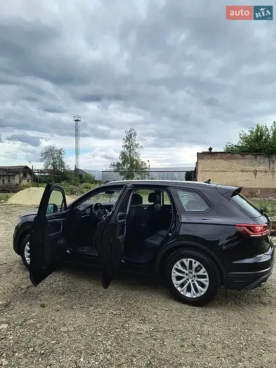 Volkswagen Touareg 2020 photo 4
