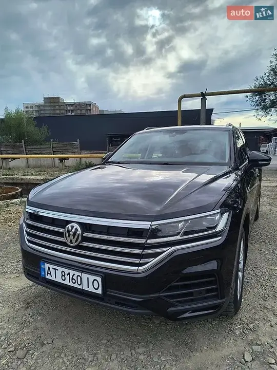 Volkswagen Touareg