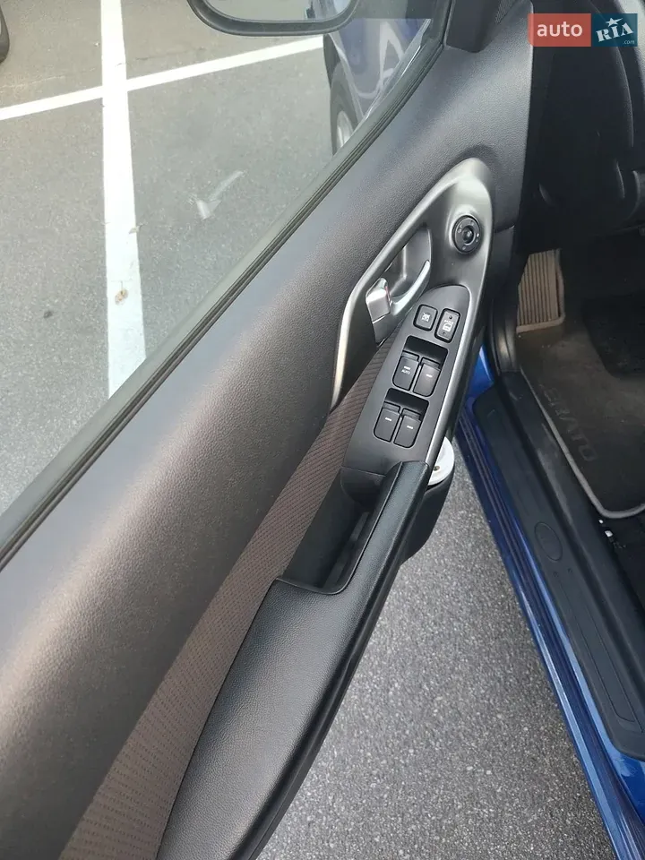 Kia Cerato 2010 photo 5