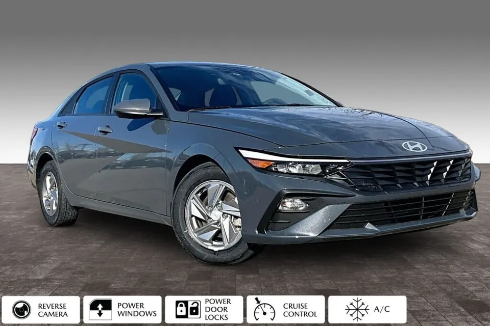 Hyundai Elantra 2025 photo 2