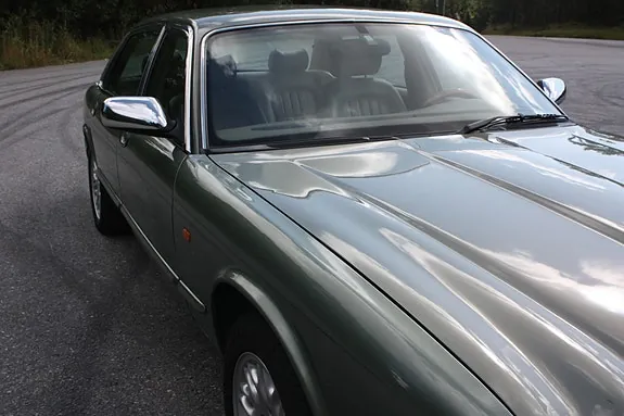 Jaguar Xj8 1998 photo 3