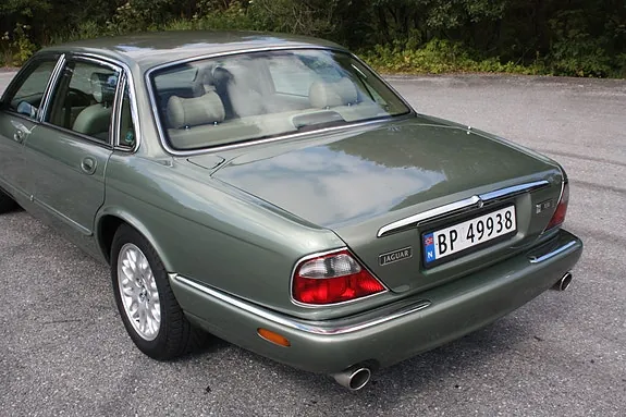 Jaguar Xj8 1998 photo 5