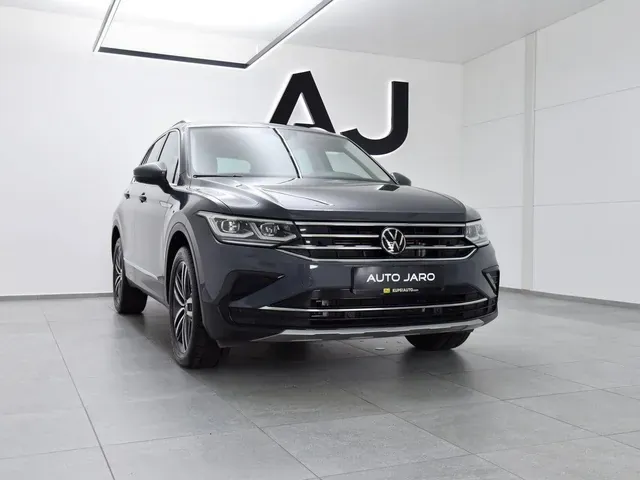 Volkswagen Tiguan 2022 photo 2