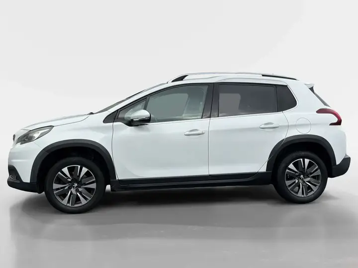 Peugeot 2008 2016 photo 3