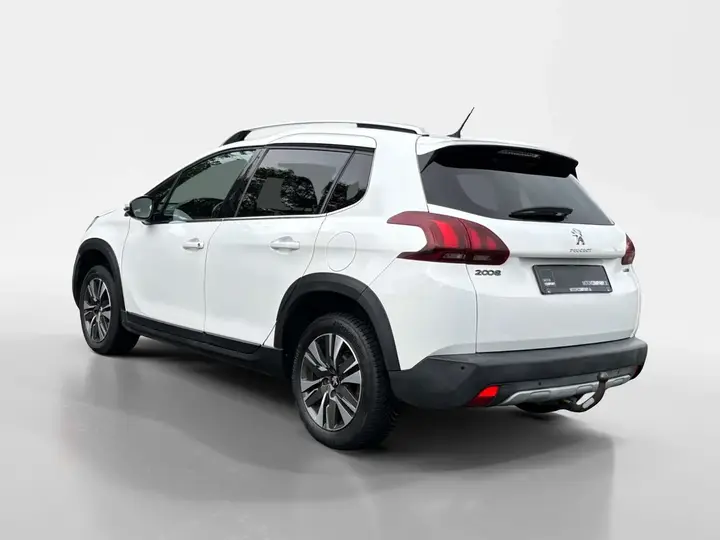 Peugeot 2008 2016 photo 4