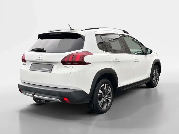 Peugeot 2008 2016 photo 5
