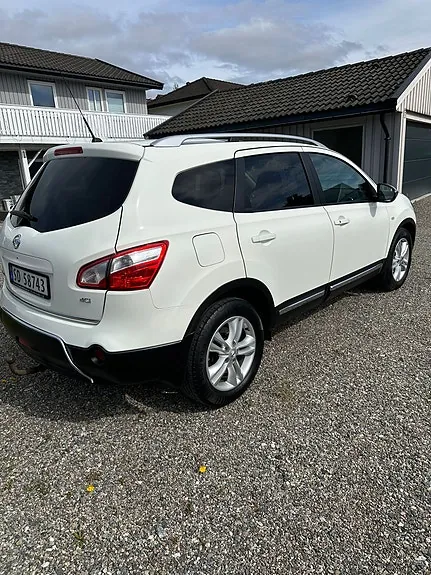 Nissan Qashqai 2012 photo 4