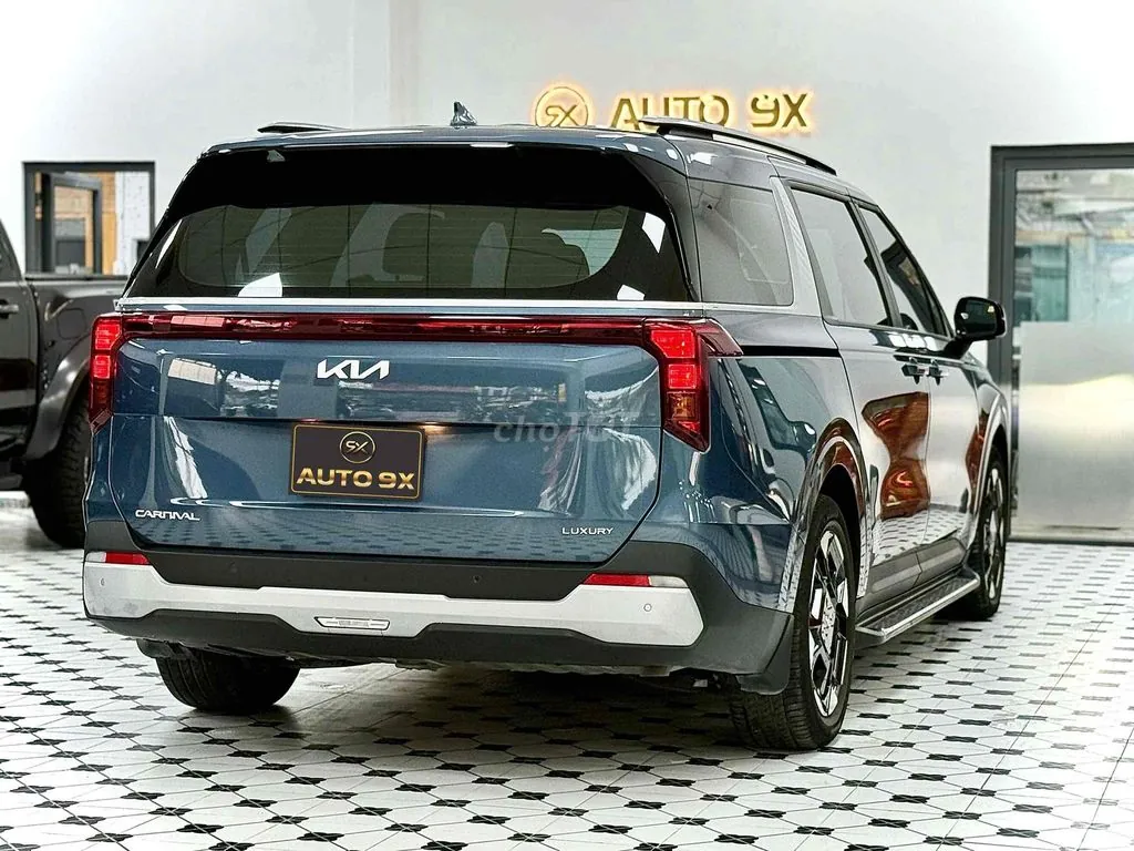 Kia Carnival 2024 photo 3