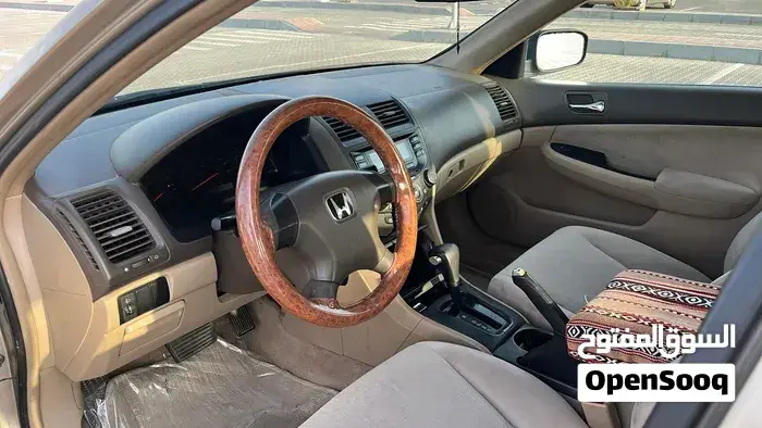 Honda Accord 2003 photo 4