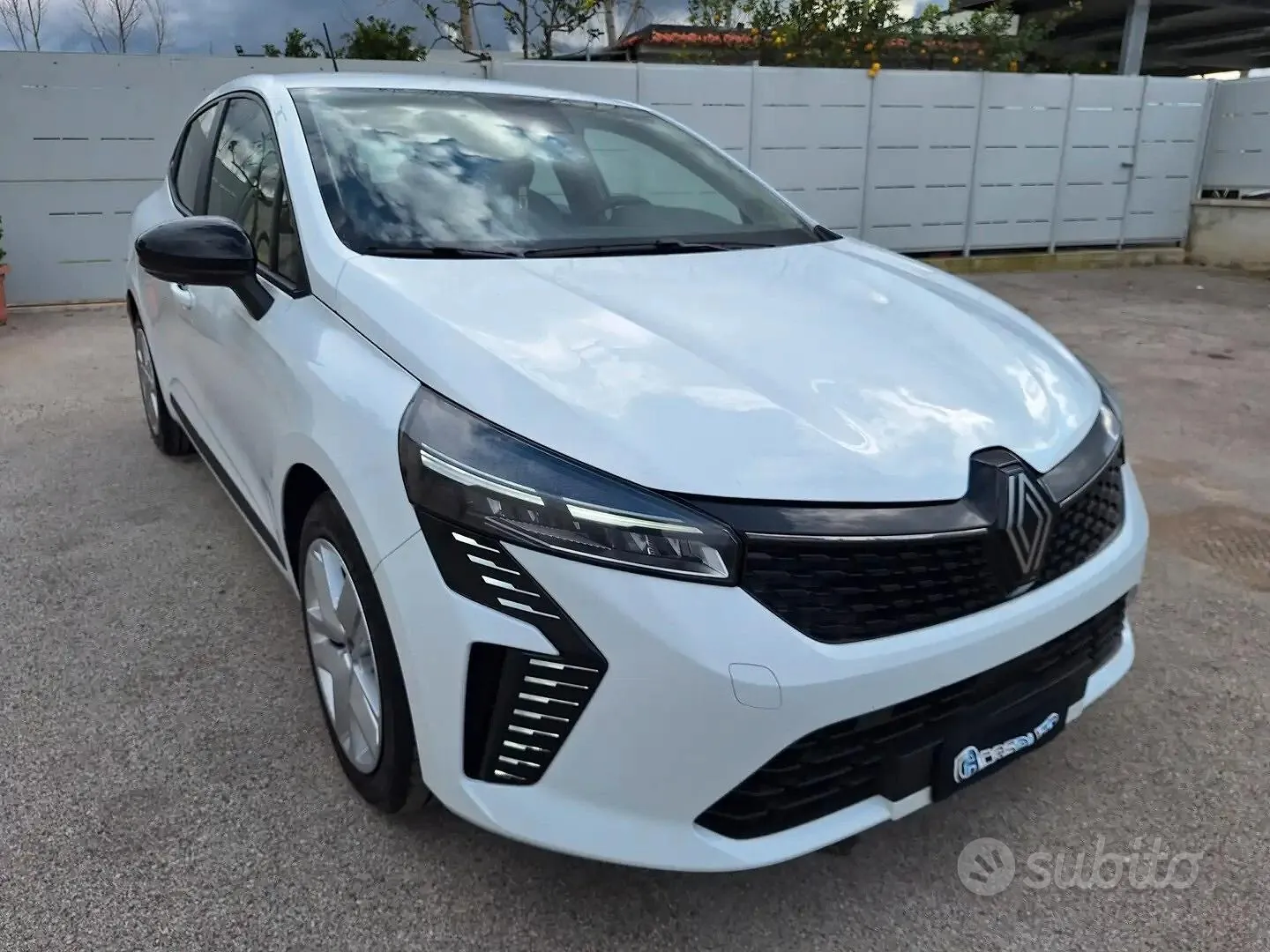 Renault Clio 2025 photo 3