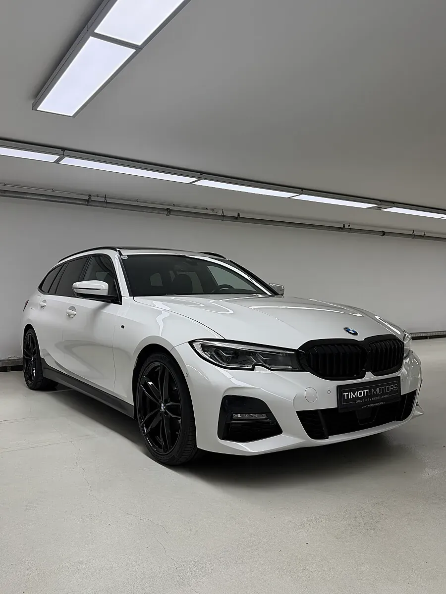 BMW 3 Series 2021 photo 3
