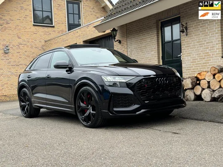 Audi Rsq8