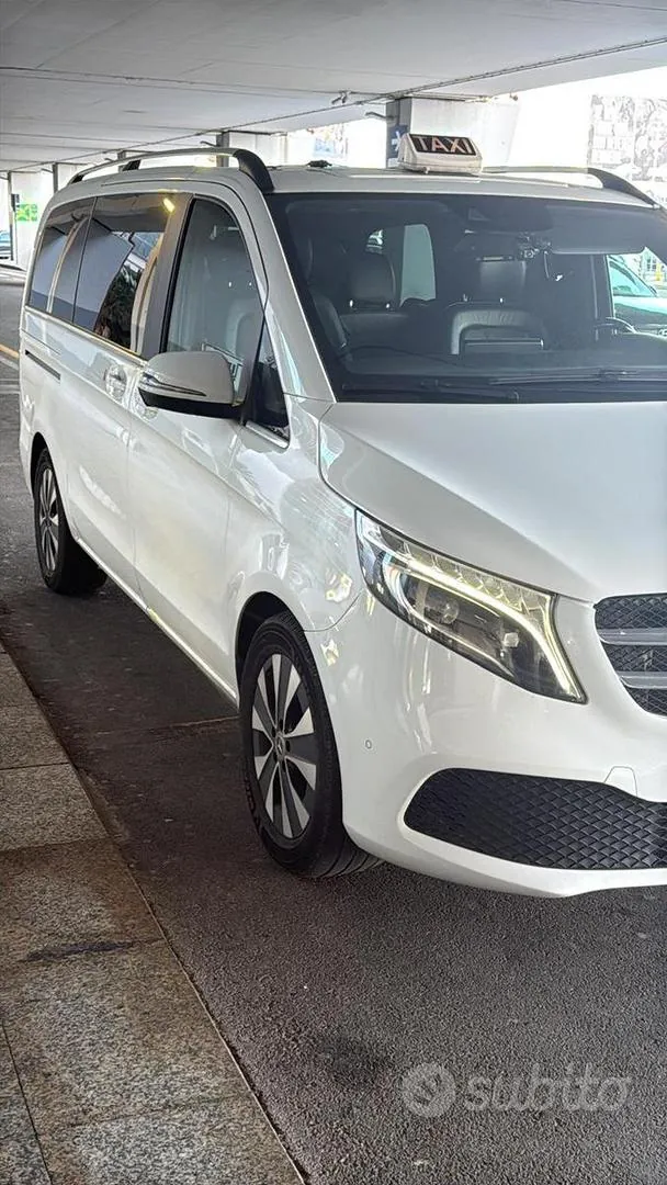 Mercedes-Benz V300D 2020 photo 3