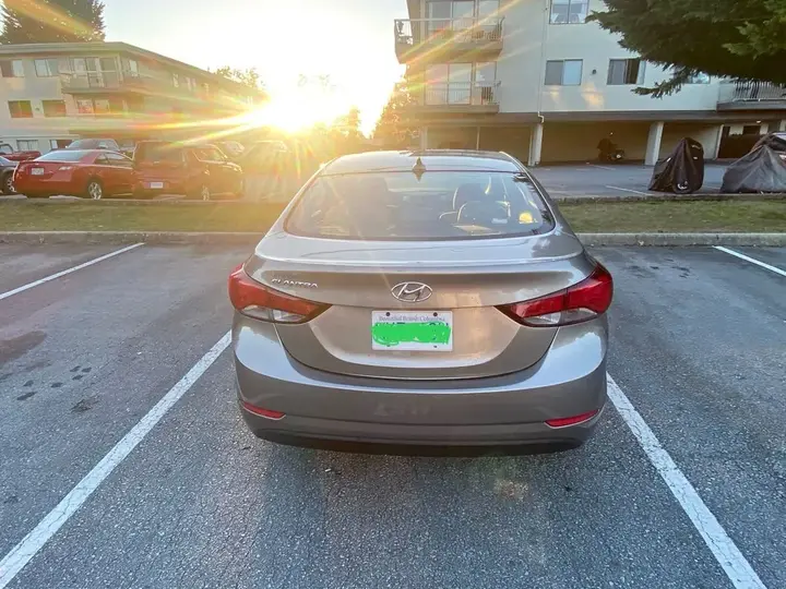 Hyundai Elantra 2014 photo 3