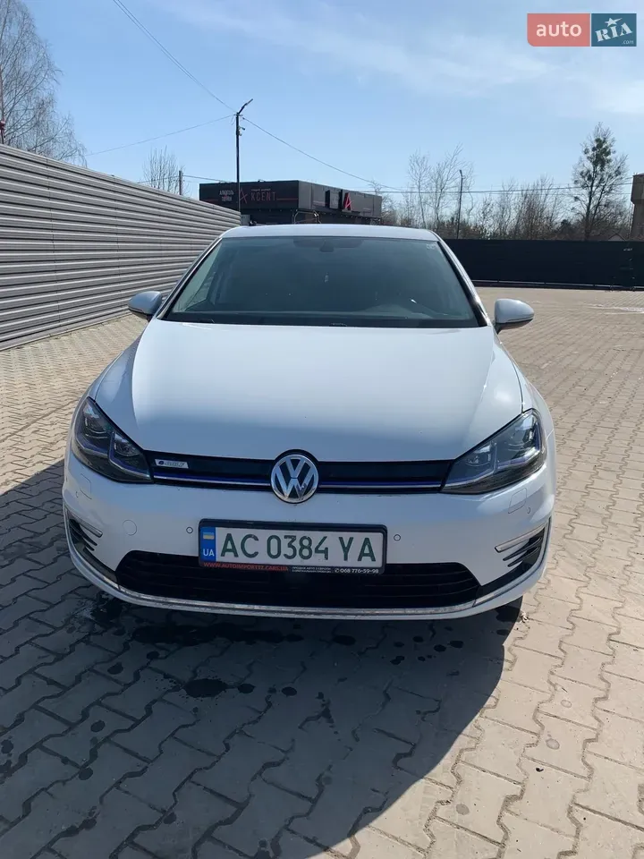 Volkswagen E-Golf 2020 photo 5