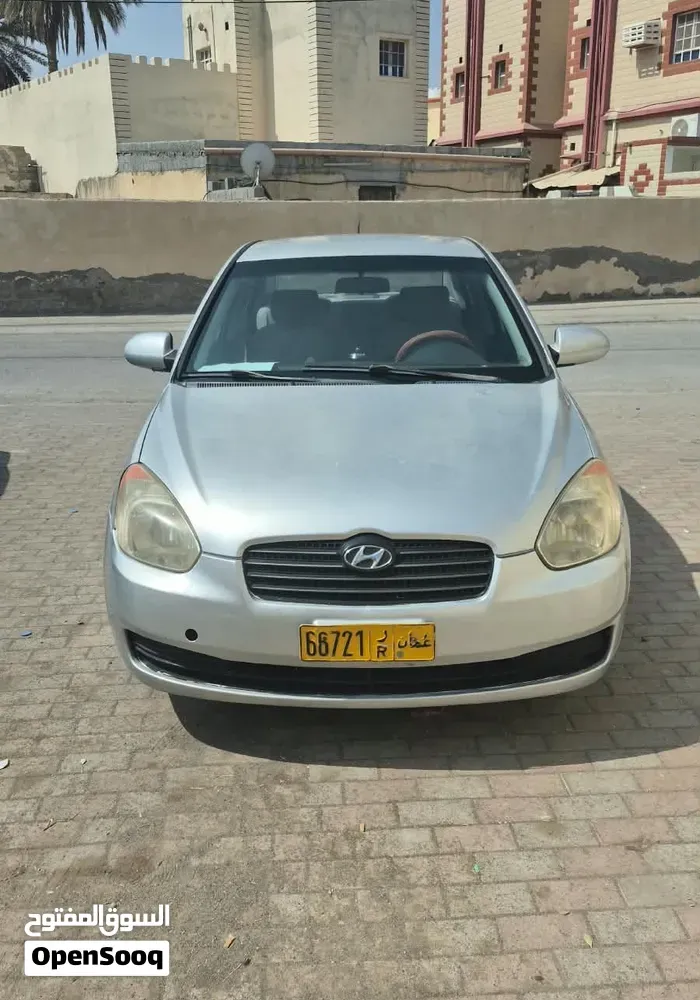 Hyundai Accent 2010 photo 3