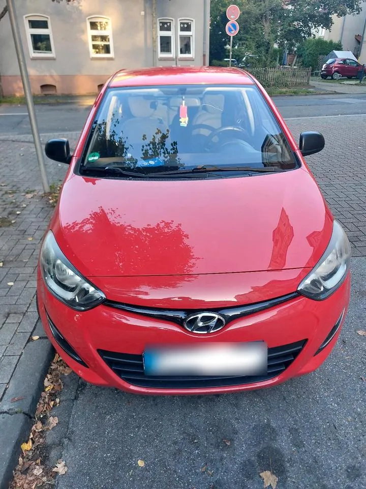 Hyundai I20