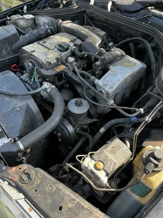 Mercedes-Benz E-Class 1994 photo 3