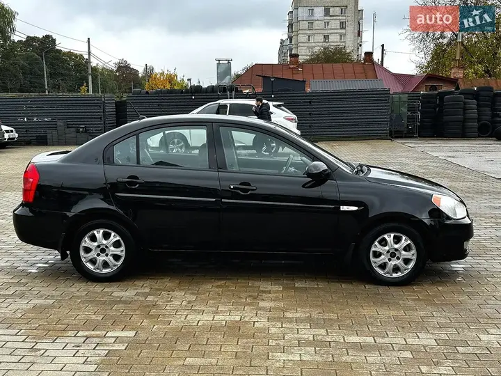 Hyundai Accent 2008 photo 4