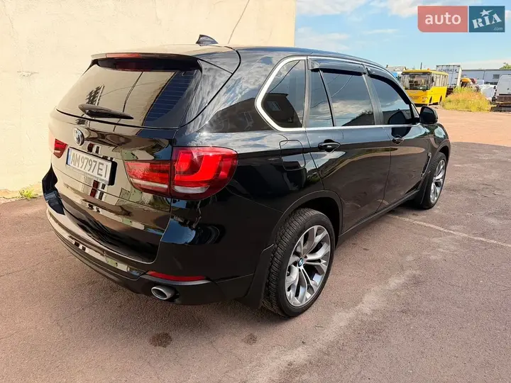 BMW X5 2015 photo 5