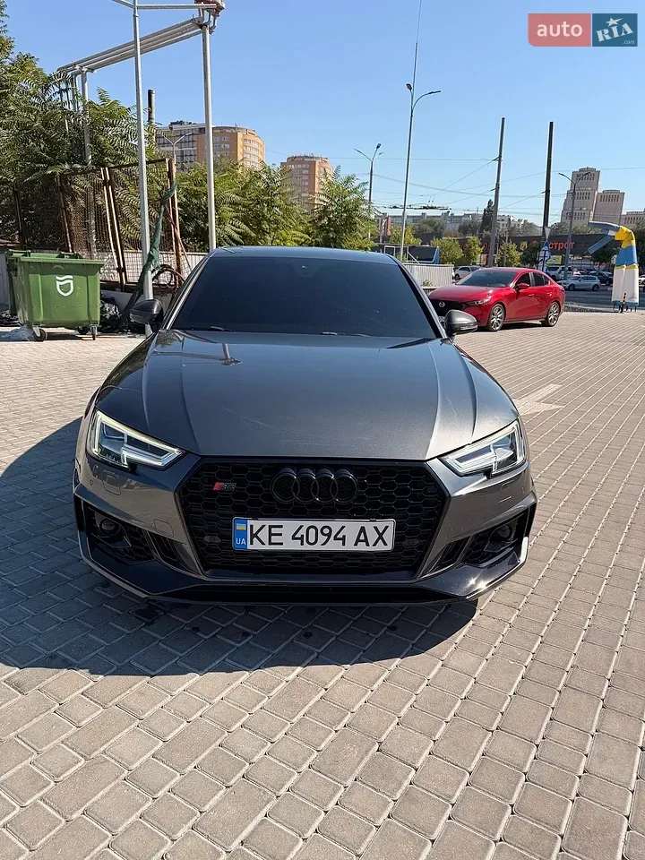Audi S4 2018 photo 2