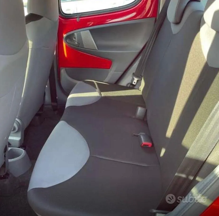 Citroen C1 2010 photo 3