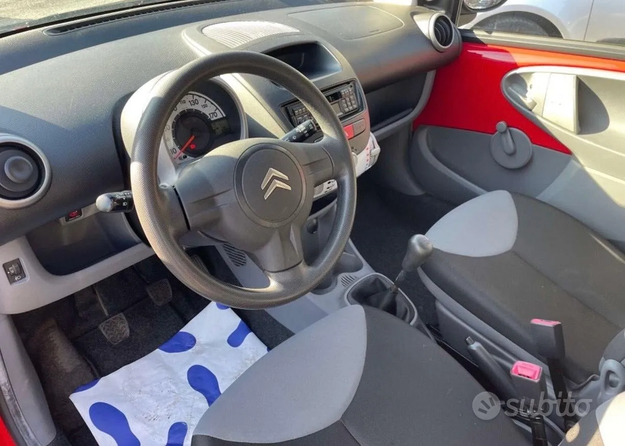 Citroen C1 2010 photo 2