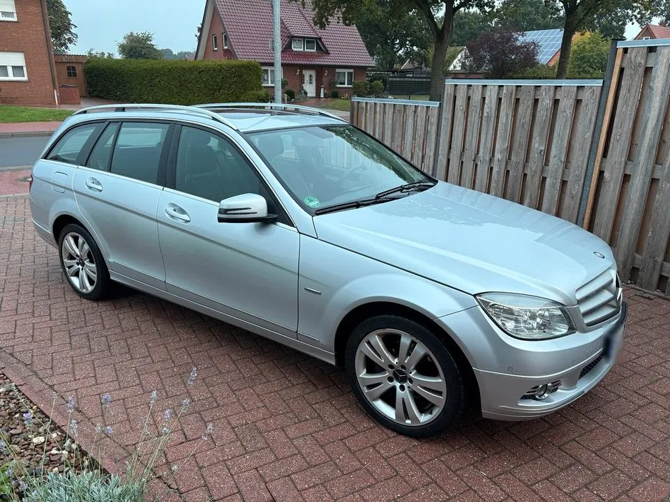 Mercedes-Benz C180