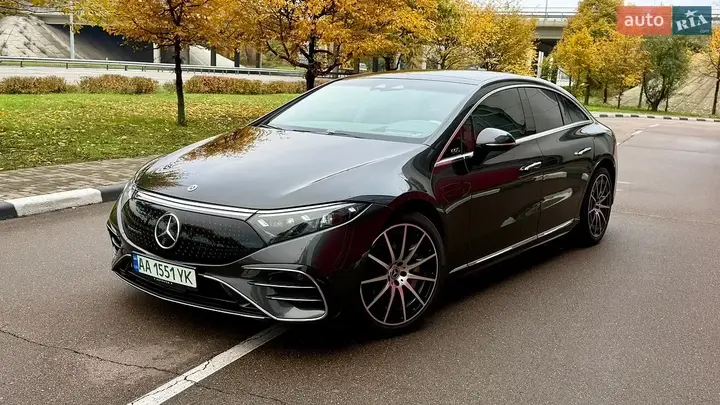 Mercedes-Benz Eqs