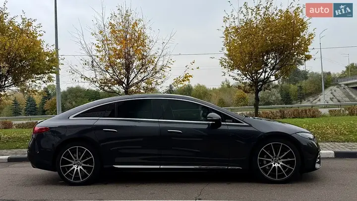 Mercedes-Benz Eqs 2022 photo 4