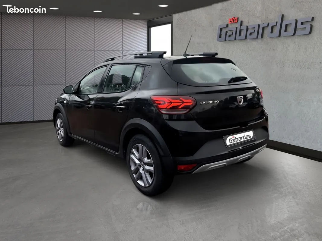 Dacia Sandero 2022 photo 3