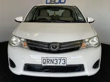 Toyota Corolla Axio 2013 photo 3