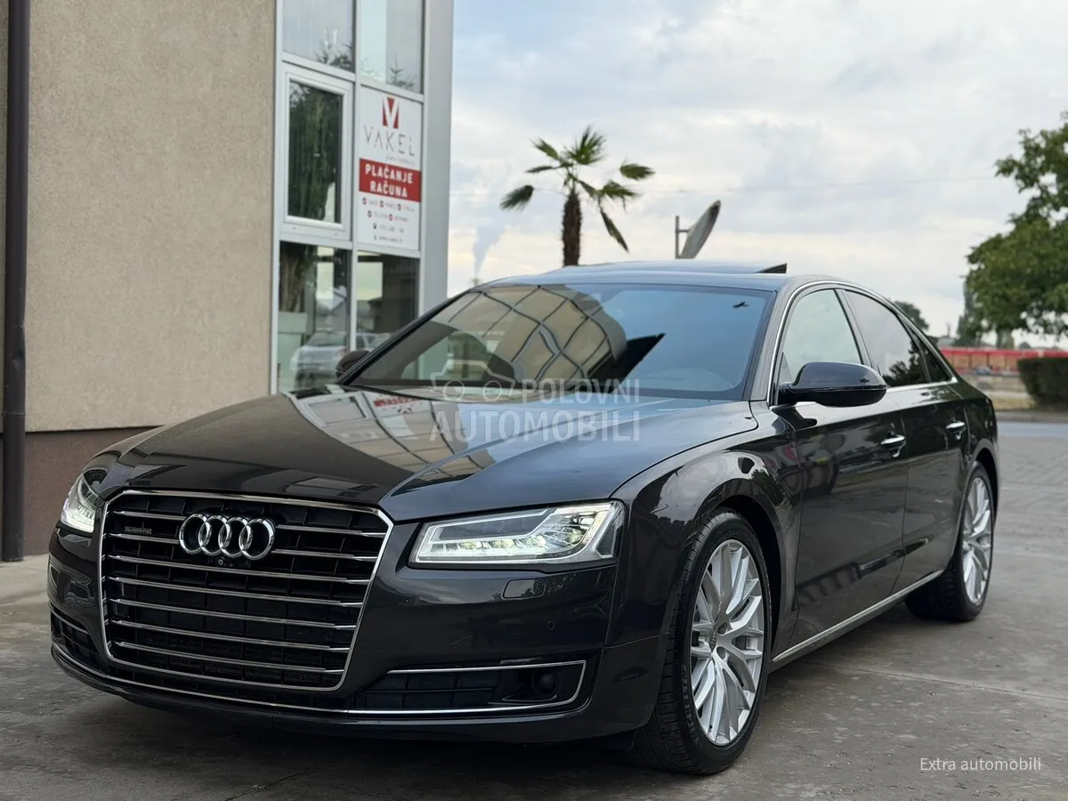 Audi A8