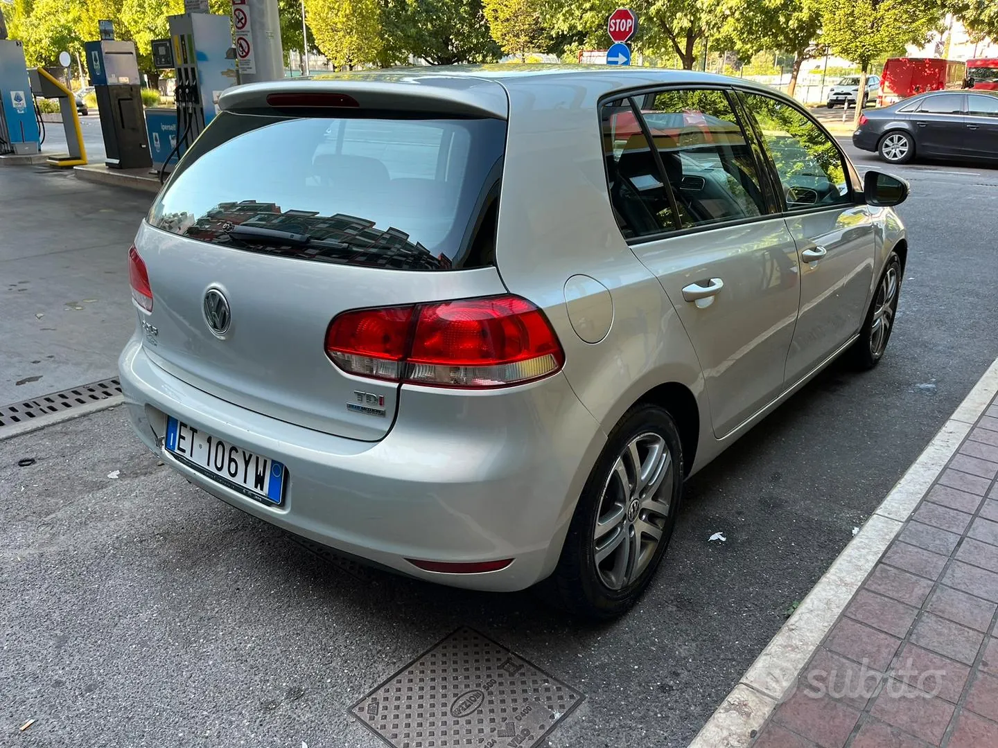 Volkswagen Golf 2011 photo 4