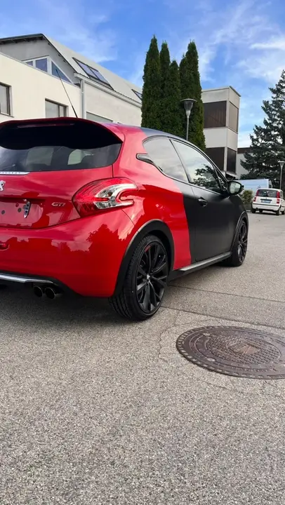 Peugeot 208 Gti 30Th