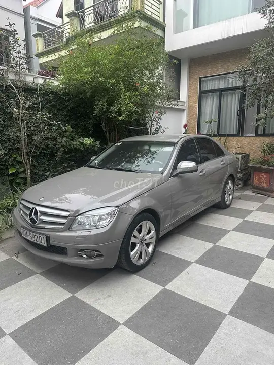 Mercedes-Benz C-Class 2008 photo 2