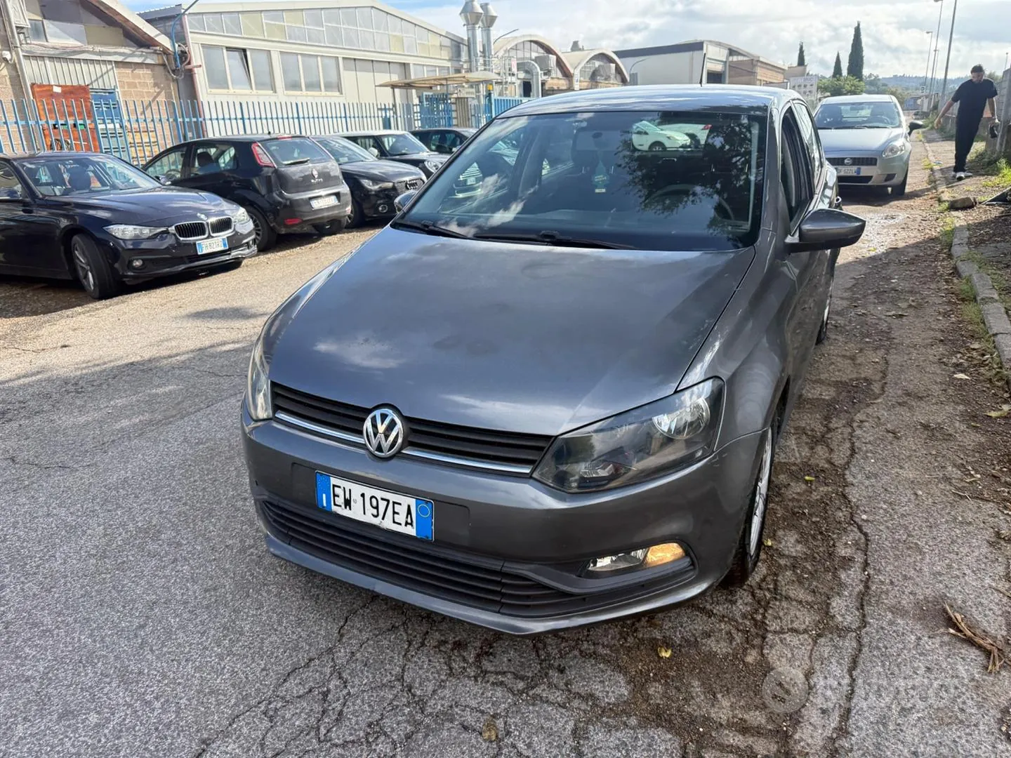 Volkswagen Polo 2014 photo 2