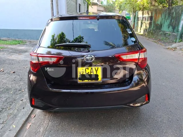 Toyota Vitz 2018 photo 3