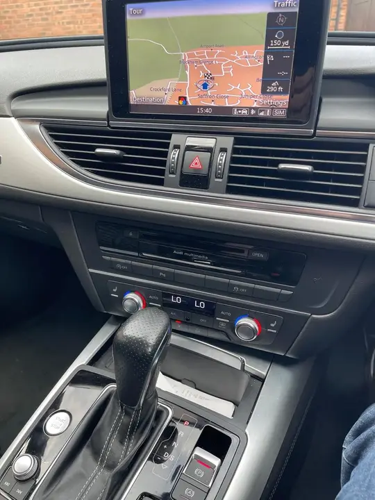 Audi A6 2017 photo 2